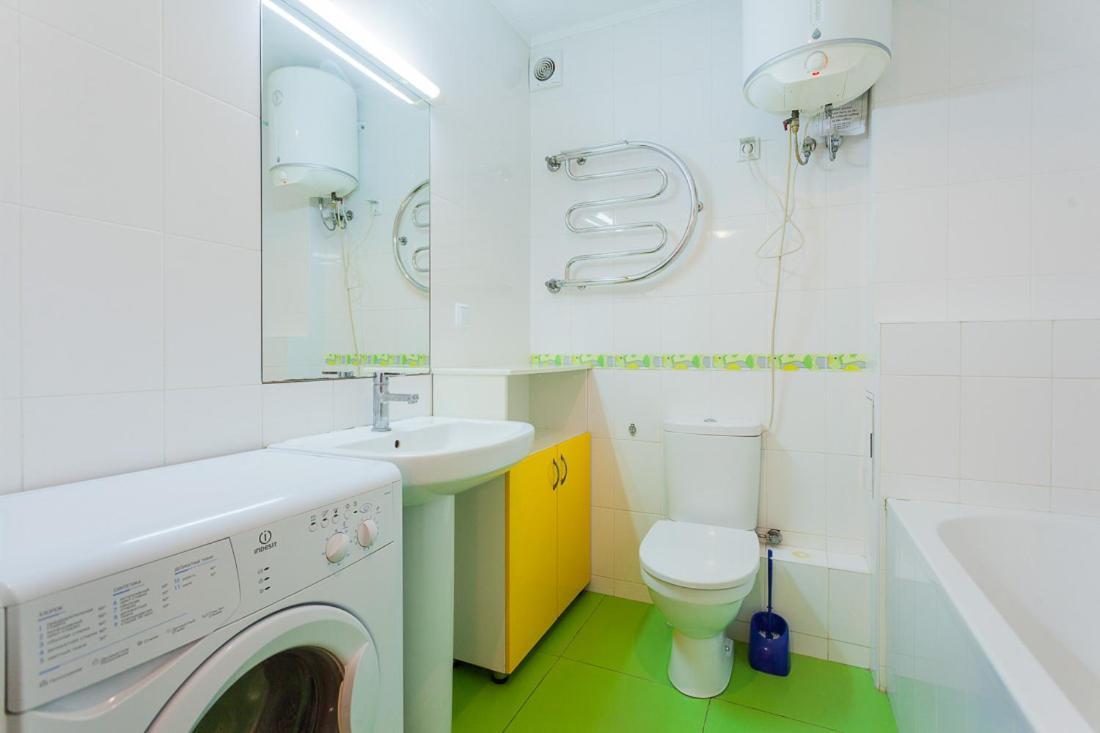 Cozy Apartments Near Olympic Stadium Kiev Exterior foto